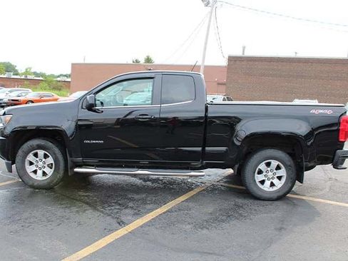 Used 2020 Chevrolet Colorado W/T w/ WT Convenience Package AWD/4WD image 7