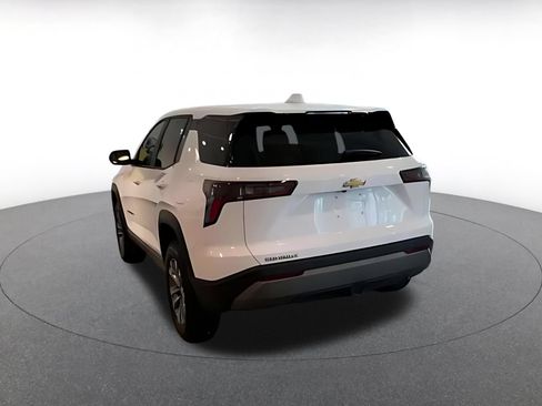 Used 2025 Chevrolet Equinox LT FWD image 15