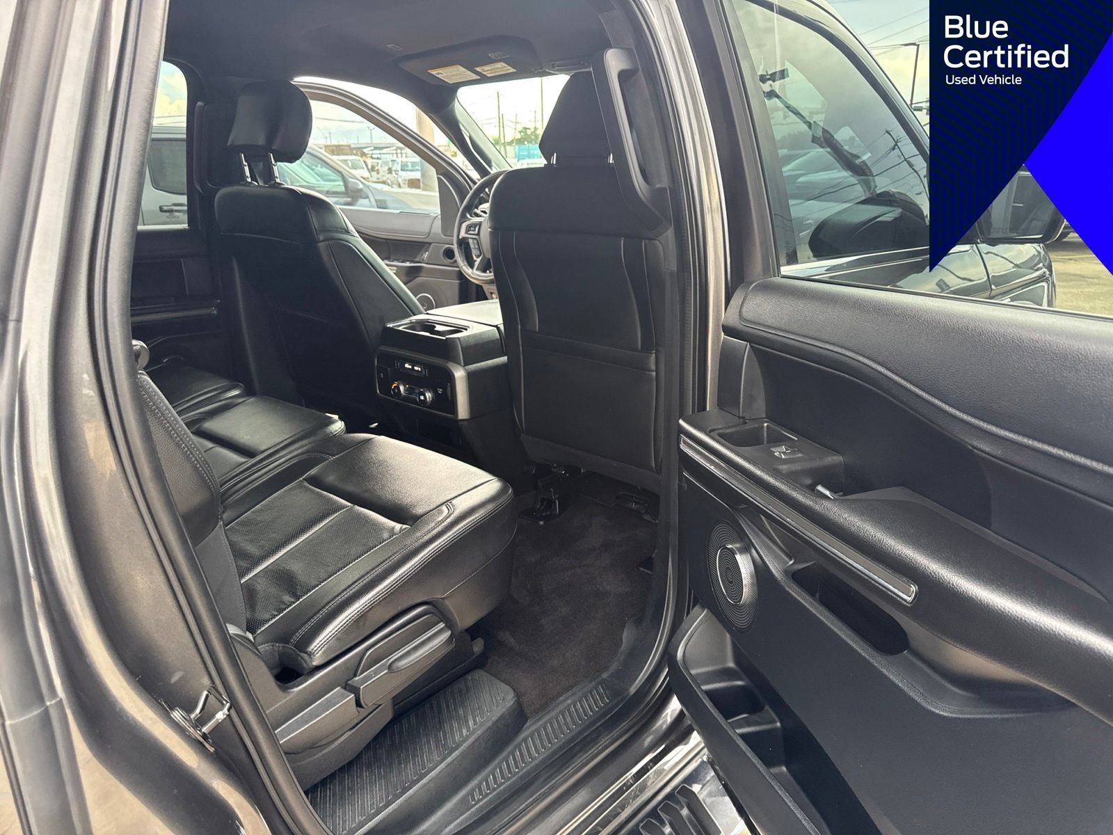 Used 2020 Ford Expedition Max XLT w/ Equipment Group 202A AWD/4WD image 42