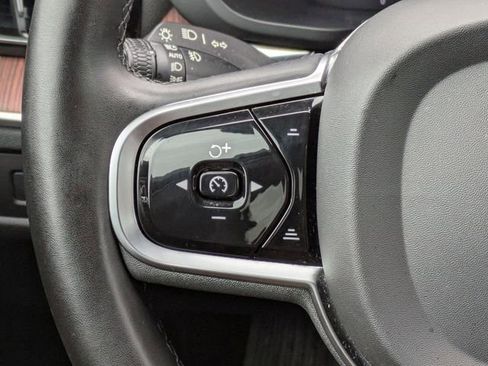 Used 2023 Volvo XC60 B5 Plus w/ Climate Package image 20