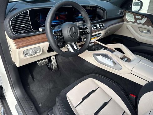 New 2026 Mercedes-Benz GLE 53 AMG 4MATIC image 9