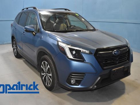 Used 2023 Subaru Forester Limited image 1