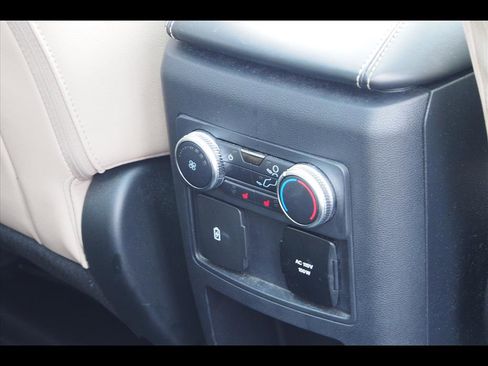 Used 2021 Ford Explorer Limited w/ Equipment Group 301A image 15