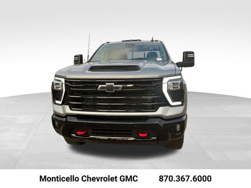 New 2026 Chevrolet Silverado 2500 LT w/ Trail Boss Package image 9