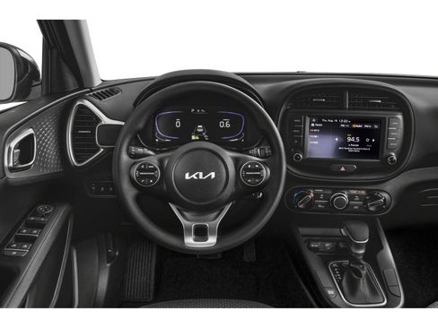 Used 2023 Kia Soul LX w/ Option Group 015 FWD image 5