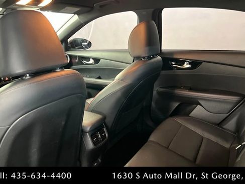 Used 2023 Kia Forte GT image 19