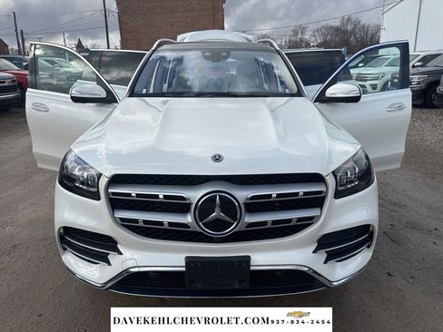 Used 2021 Mercedes-Benz GLS 580 4MATIC image 9