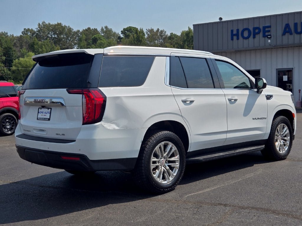 Used 2022 GMC Yukon SLE AWD/4WD image 5