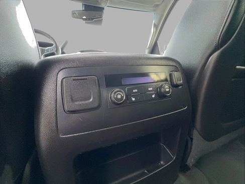 Used 2015 Chevrolet Tahoe LTZ AWD/4WD image 39