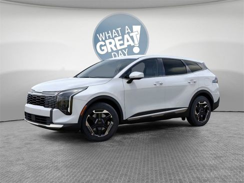 New 2026 Kia Sportage S image 3