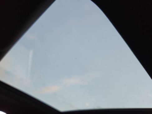 Used 2019 Volkswagen Tiguan SEL R-Line w/ 3rd Row Seat Package image 34