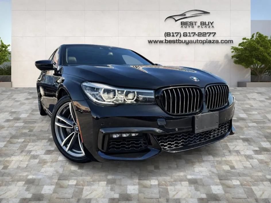 Used 2018 BMW 740i RWD image 1