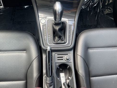 Used 2018 Volkswagen Golf Alltrack SE AWD/4WD image 16