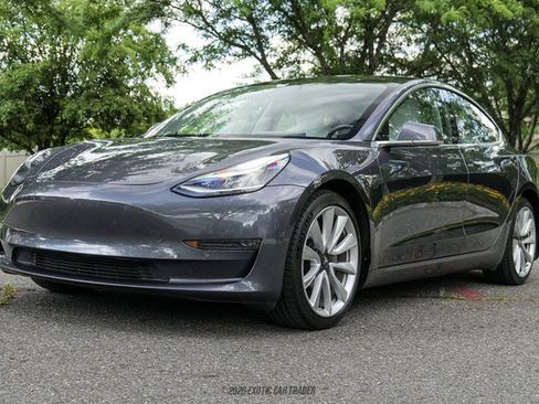 Used 2018 Tesla Model 3 Long Range AWD/4WD image 14