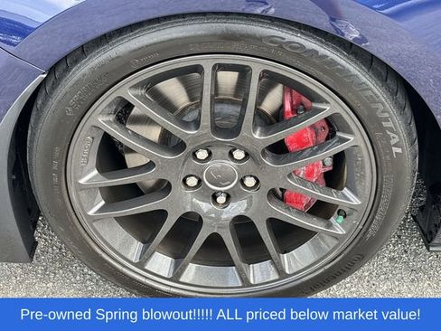 Used 2019 Ford Mustang GT Premium w/ GT Performance Package RWD image 13