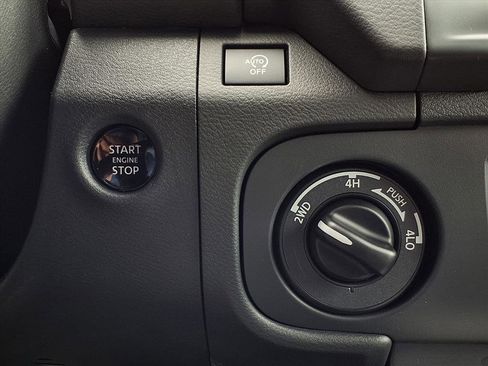 New 2026 Nissan Frontier SV w/ SV Convenience Package image 21