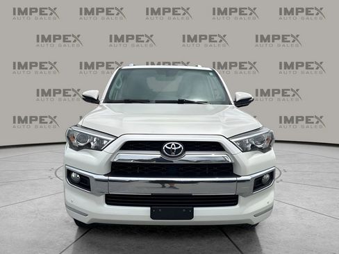 Used 2018 Toyota 4Runner Limited image 8