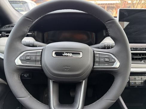 Used 2024 Jeep Compass Limited w/ Elite Group image 14