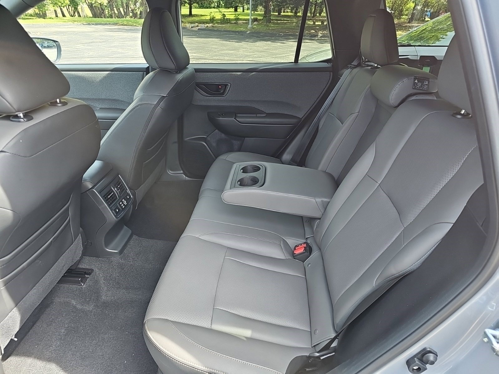 Used 2026 Subaru Outback Limited AWD/4WD image 17
