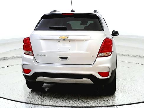 Used 2019 Chevrolet Trax LT w/ LT Convenience Package AWD/4WD image 6