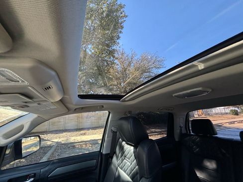 Used 2014 Toyota Tundra Platinum image 29