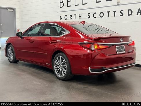 Used 2021 Lexus ES 300h w/ Premium Package FWD image 7