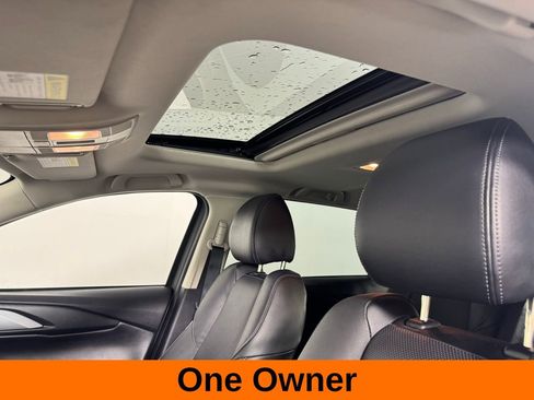 Used 2023 MAZDA CX-9 Touring image 3