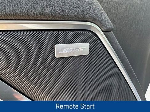 New 2026 GMC Sierra 1500 SLT AWD/4WD image 16