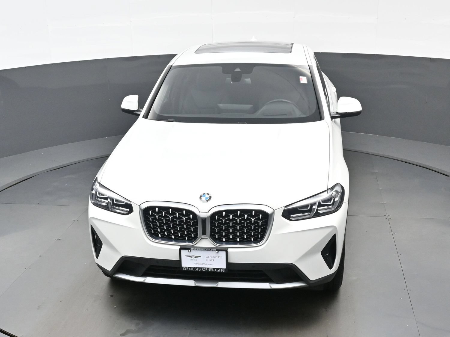 Used 2025 BMW X4 xDrive30i AWD/4WD image 42
