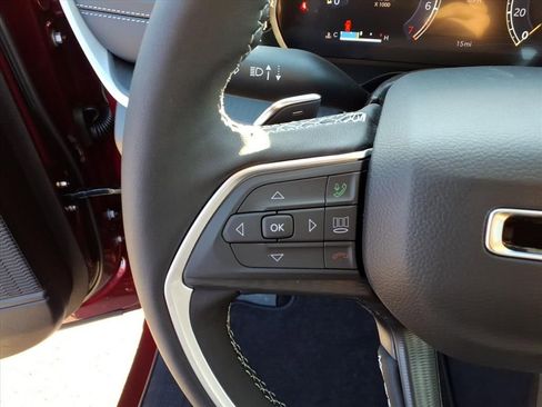 New 2025 Jeep Grand Cherokee L Altitude image 17