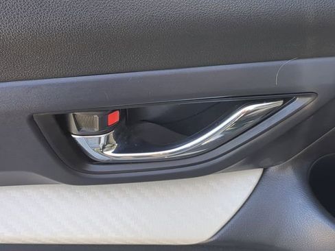 Used 2021 Subaru Ascent Premium w/ Convenience Package image 35