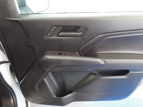 Used 2023 Chevrolet Colorado W/T image 30