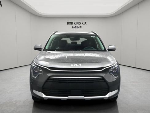 New 2026 Kia Niro EX w/ EX Premium Package FWD image 11