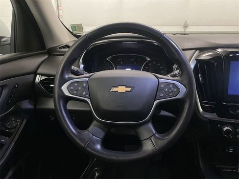 Used 2021 Chevrolet Traverse Premier image 5
