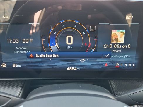 Used 2026 Chevrolet Equinox LT w/ Safety and Technology Package FWD image 11