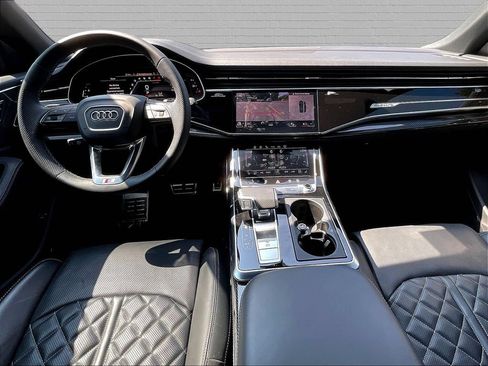 Used 2023 Audi SQ8 Prestige AWD/4WD image 7