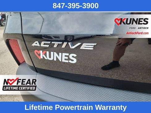 Used 2024 Ford Escape Active AWD/4WD image 8