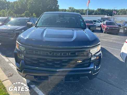 Used 2023 Chevrolet Silverado 1500 W/T w/ WT Value Package AWD/4WD image 2