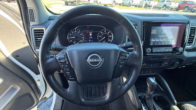 Used 2022 Nissan Frontier SV RWD image 26