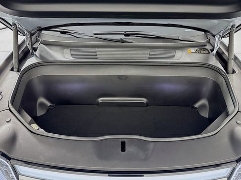 Used 2024 Rivian R1S Adventure image 12