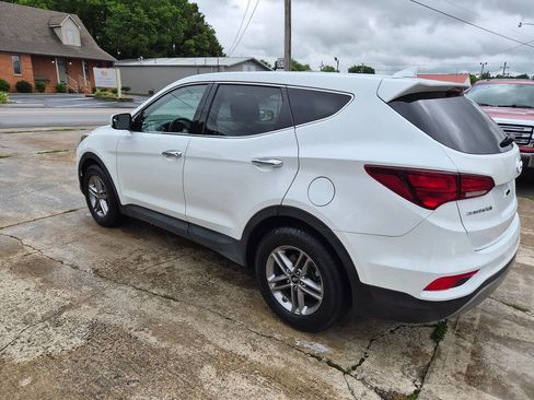 Used 2017 Hyundai Santa Fe Sport AWD/4WD image 3