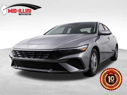Used 2025 Hyundai Elantra SE