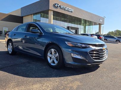 Used 2024 Chevrolet Malibu LT