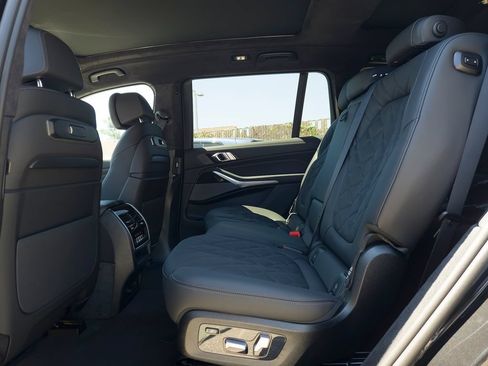 New 2027 BMW X7 xDrive40i w/ M Sport Package AWD/4WD image 7