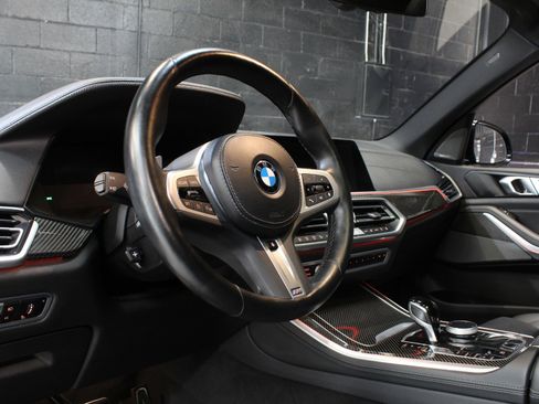 Used 2023 BMW X5 M50i w/ Climate Comfort Package image 30