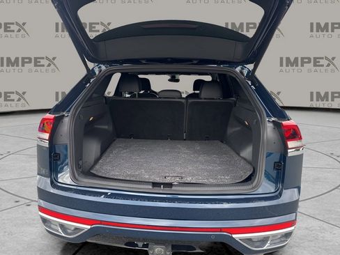 Used 2023 Volkswagen Atlas Cross Sport SEL Premium R-Line image 31