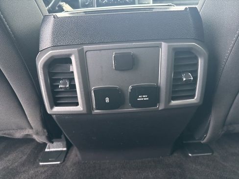 Used 2018 Ford F150 XLT w/ Equipment Group 302A Luxury image 23