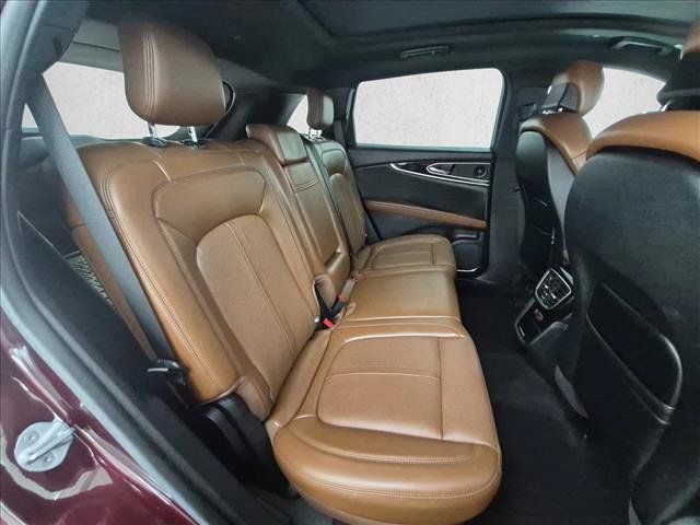 Used 2022 Lincoln Nautilus Reserve w/ Equipment Group 201A AWD/4WD image 24