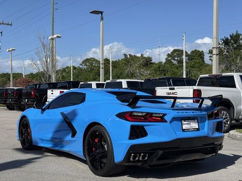 Used 2023 Chevrolet Corvette Stingray Convertible w/ 1LT image 2