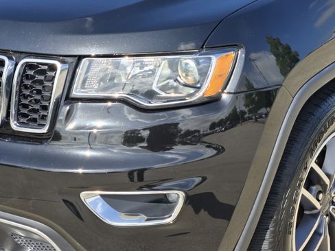 Used 2021 Jeep Grand Cherokee Limited RWD image 34